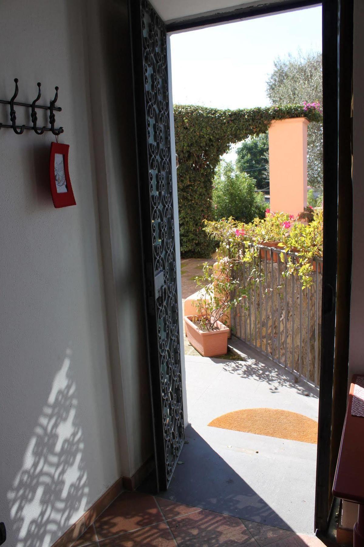 Aparthotel Flegrea House à Pouzzoles Extérieur photo